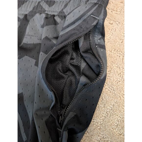 Air Jordan Paris St Germain Soccer Shorts Mens 3X XXXL All Over Grey Black Print - Picture 4 of 10